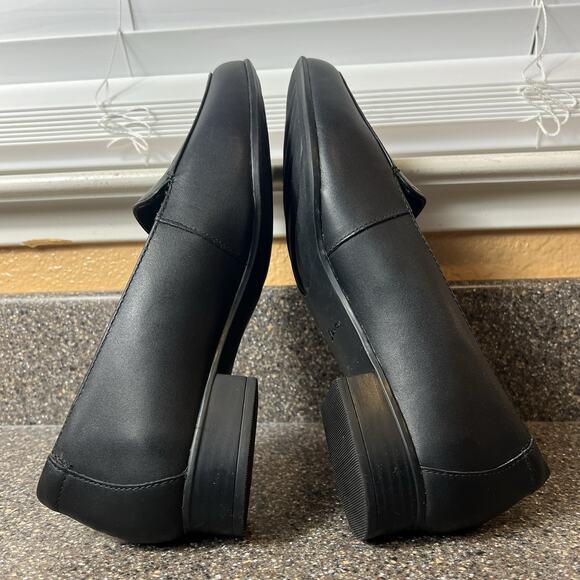 Clarks Colllection Womens 9 M Comfort Casual Classic Black Leather Slip On Flats - Picture 5 of 10